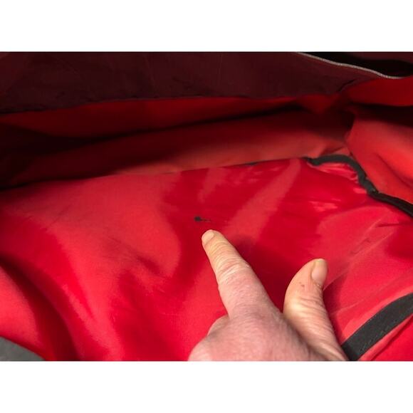 TIMBUK2 Maroon Red Black Command Messenger Laptop Bag Pockets Shoulder Strap - Picture 7 of 9